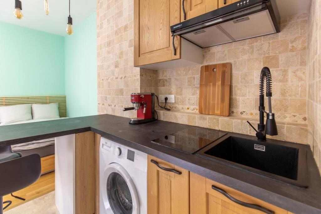 Cosy Studio Full Heart Of Paris Luaran gambar