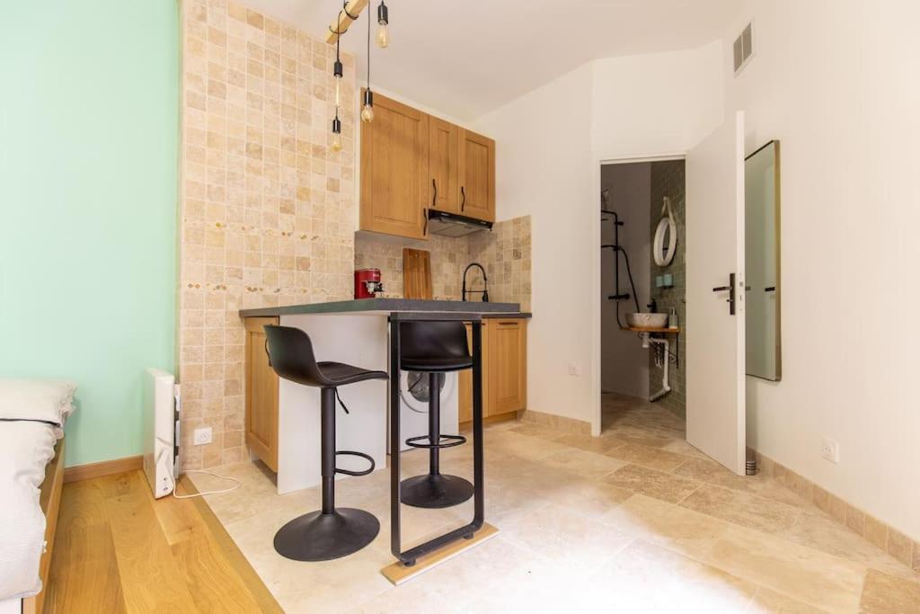 Cosy Studio Full Heart Of Paris Luaran gambar