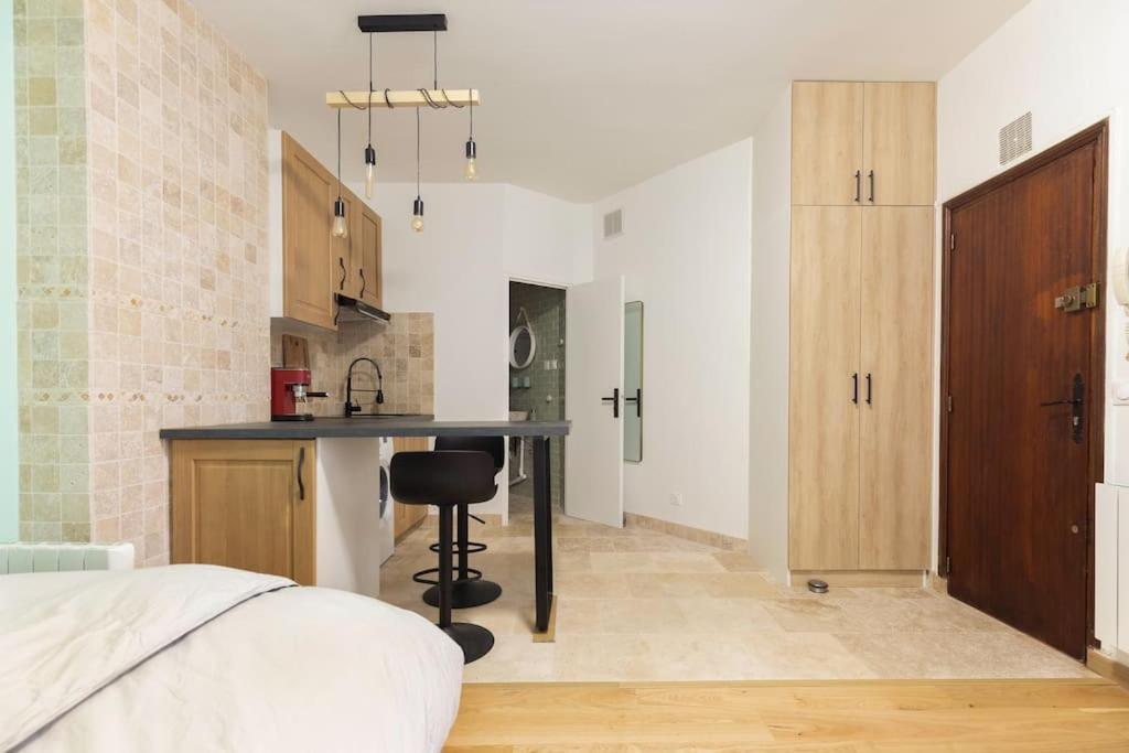 Cosy Studio Full Heart Of Paris Luaran gambar