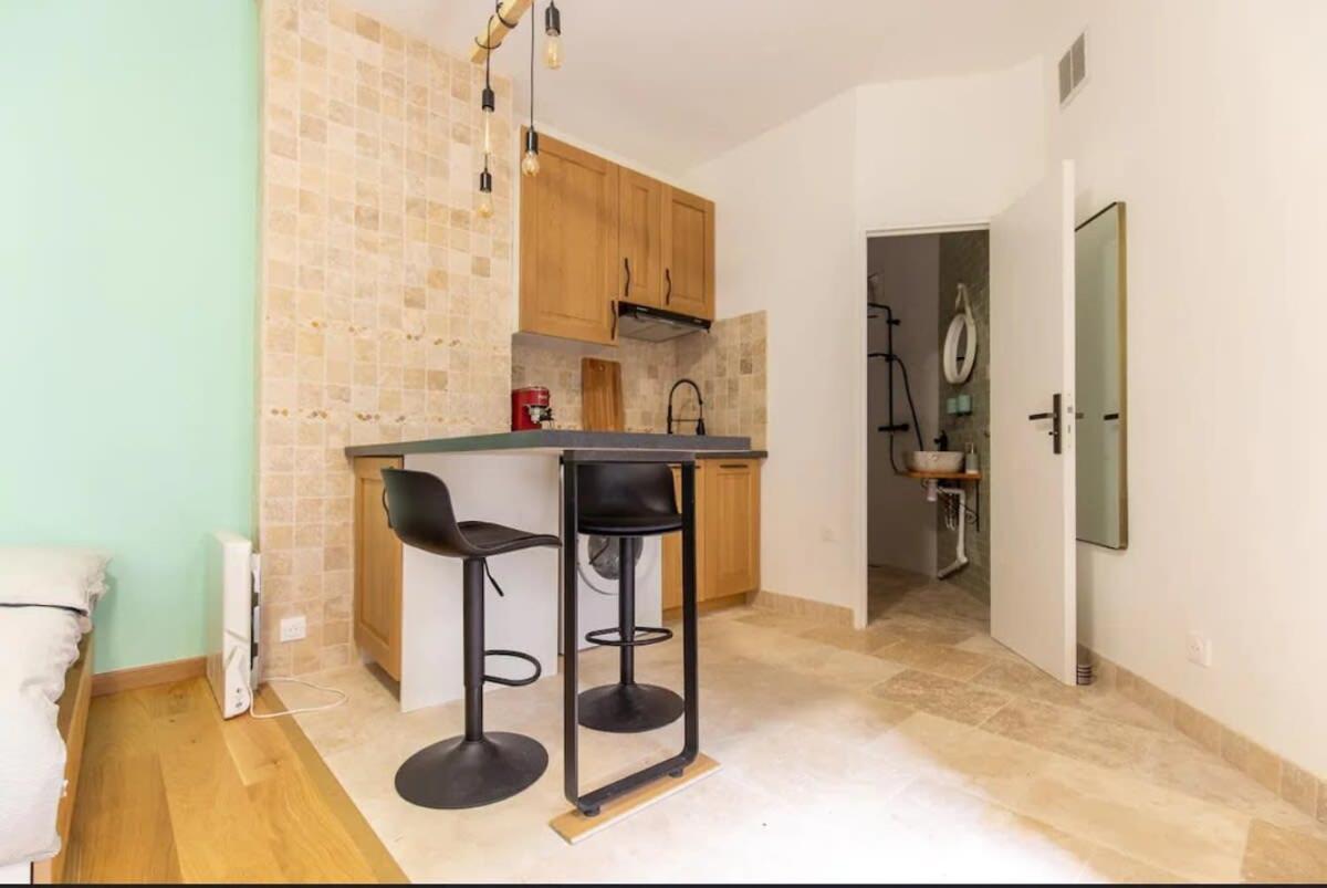 Cosy Studio Full Heart Of Paris Luaran gambar